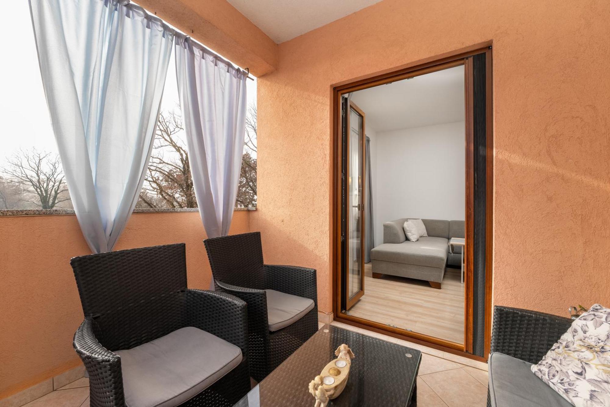 Apartment Morena Poreč Zewnętrze zdjęcie